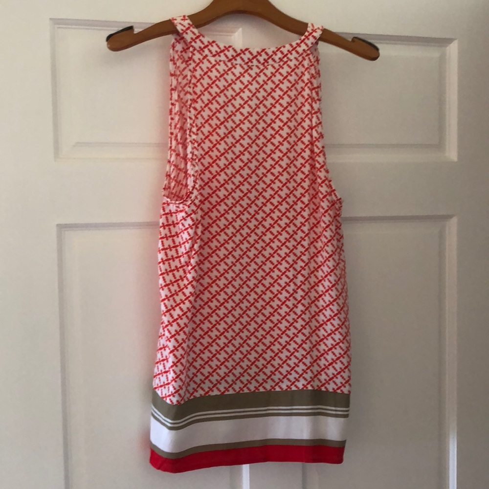 EUC Banana republic sleeveless blouse. Size M. - Picture 4 of 5